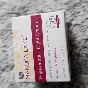 Manuka Lane Rejuvenating Night Cream NIB